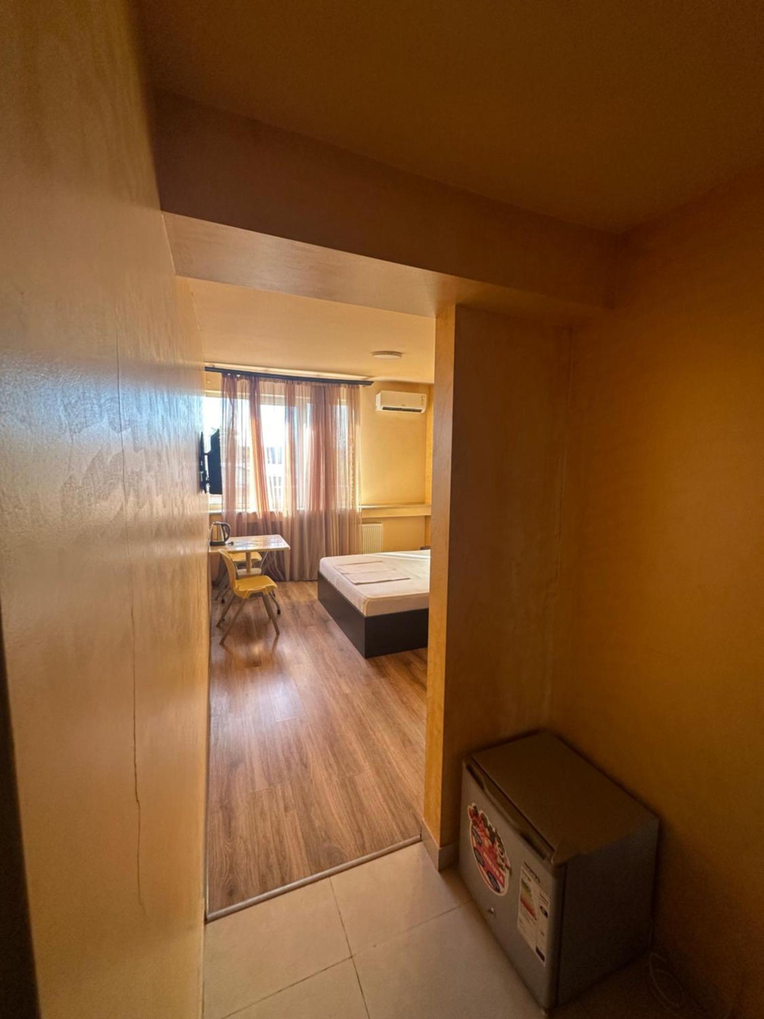 Express Hotel Ереван Экстерьер фото